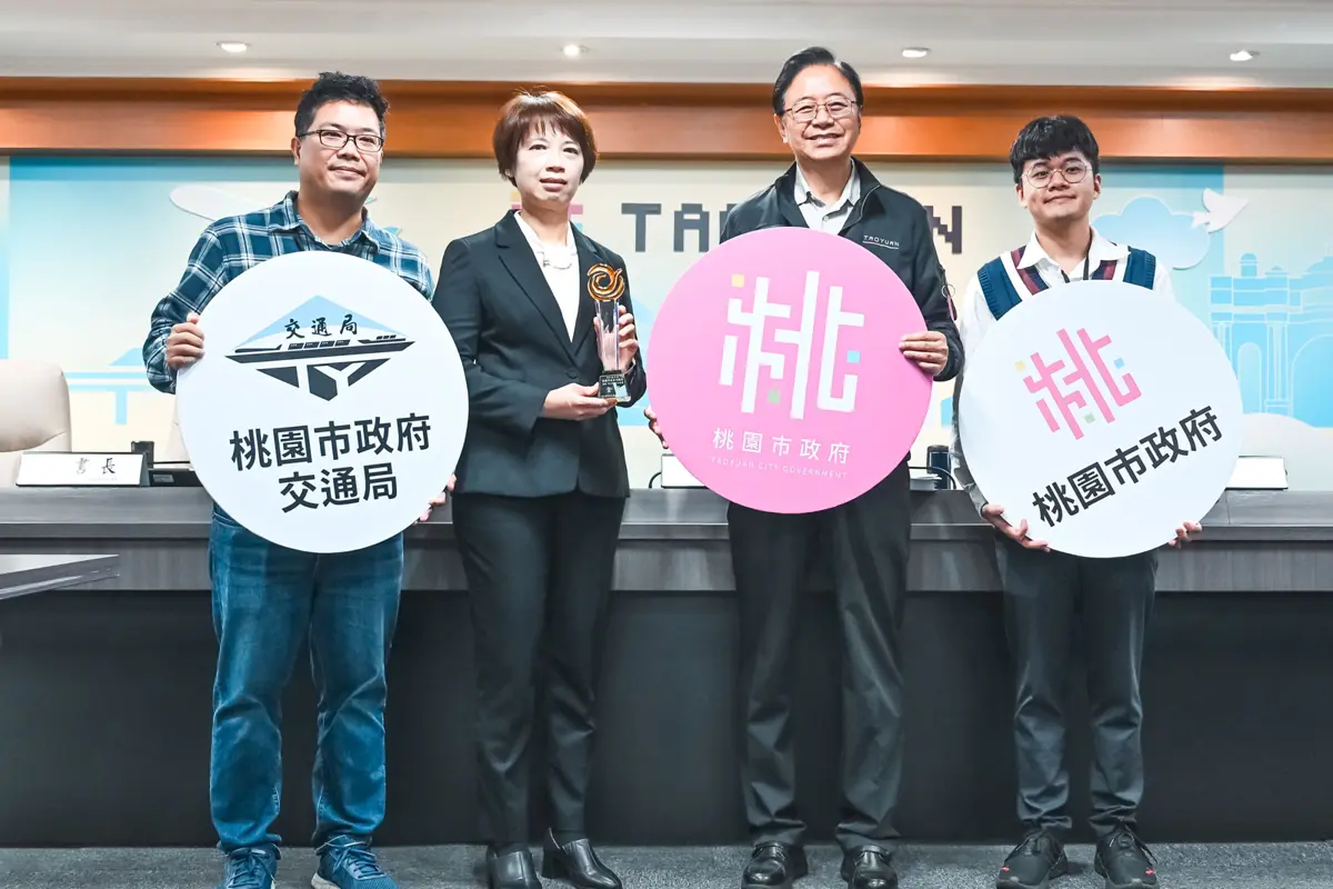 桃園AI交通發威!停紅燈少19%、救護車快45% 勇奪國際級金獎