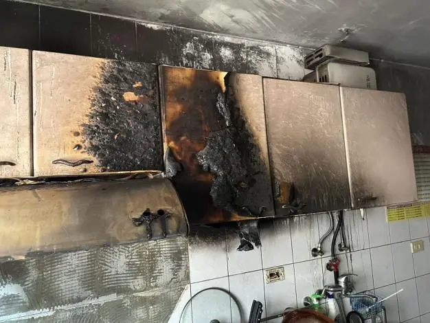 造橋民宅煮食險釀災！屋主神反應自行滅火 消防局籲：一件事千萬別忘