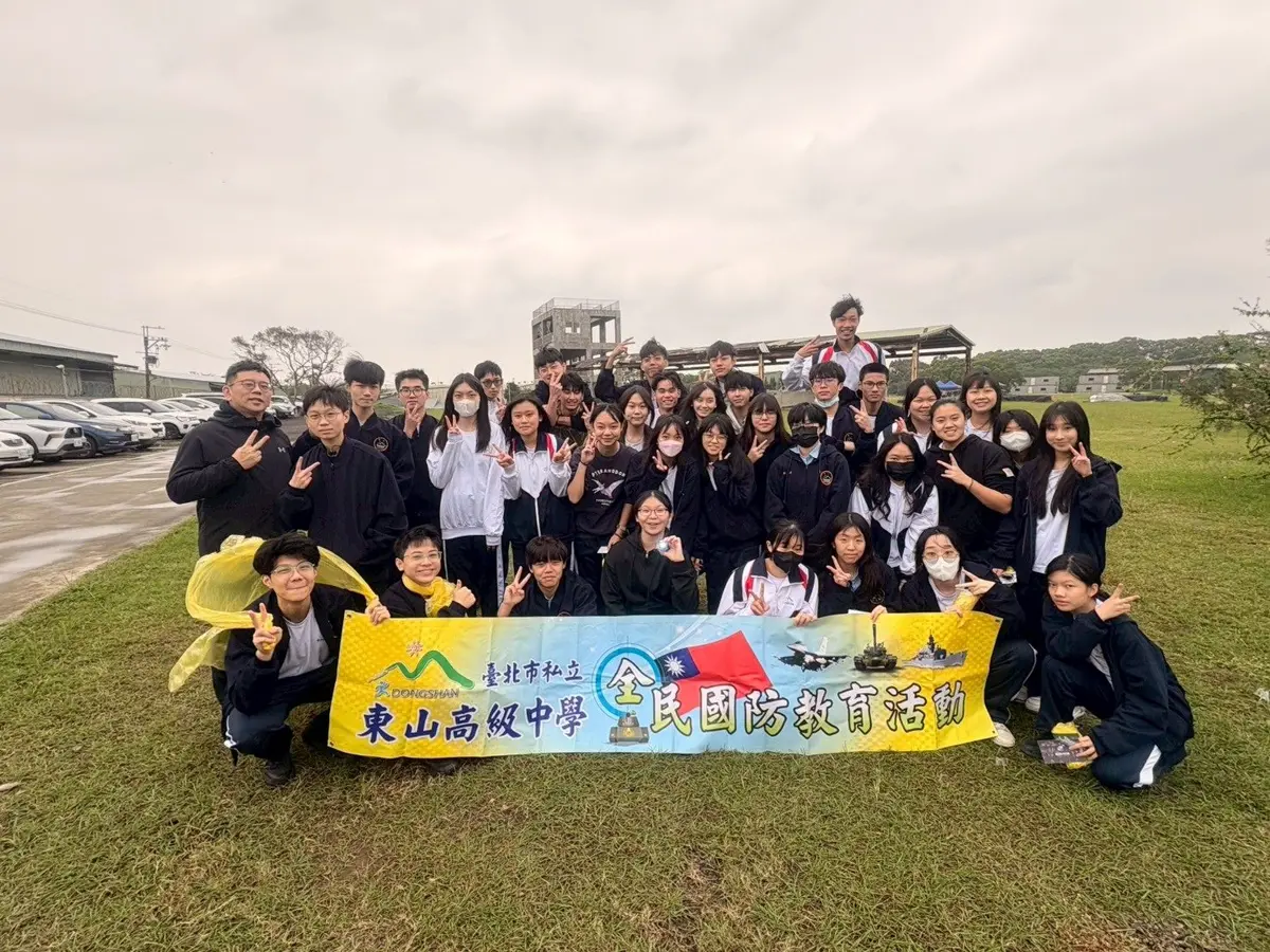 震撼教育!北市高中生赴陸戰隊打靶 710女學生參戰破刻板印象