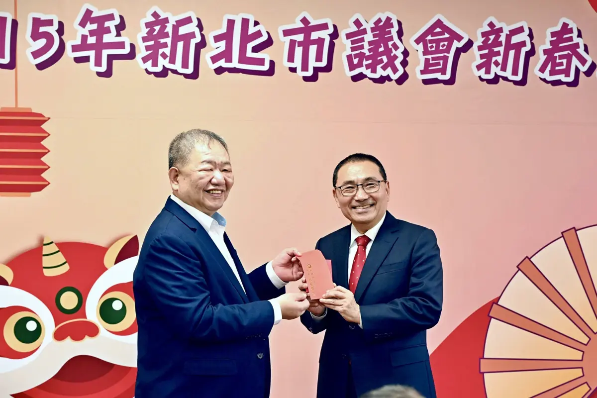 新春團拜展現團結!侯友宜攜手蔣根煌 誓言2026府會合作拚建設
