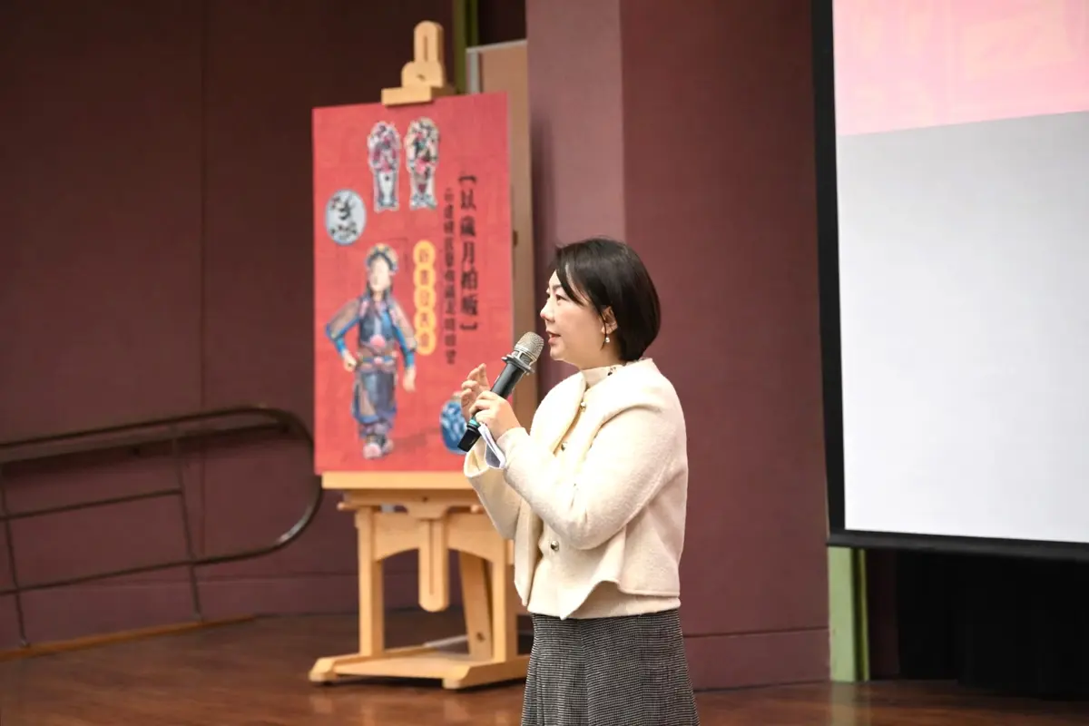 宜蘭國寶收藏家莊建緒半世紀心血!新書《以歲月拍版》揭開千萬民藝品背後故事